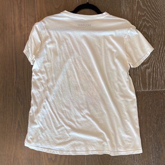 SHOW ME YOUR MUMU On The Prowl T-shirt - Picture 10 of 11